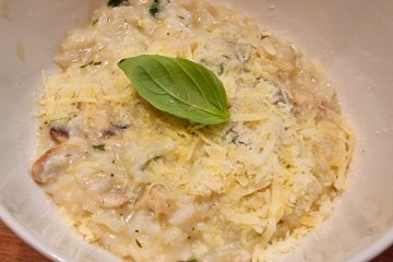 mushroom & parmesan risotto in a bowl